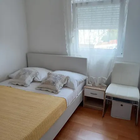 Doana Apartment