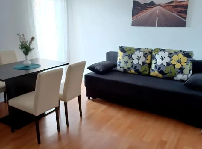 Apartment Doana *