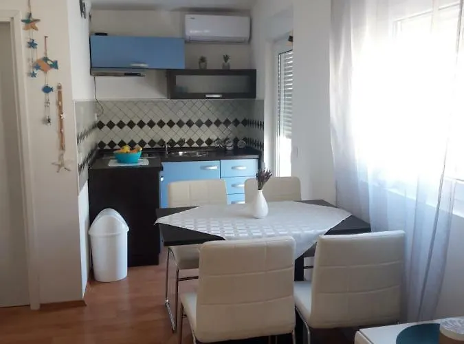 Apartment Doana *